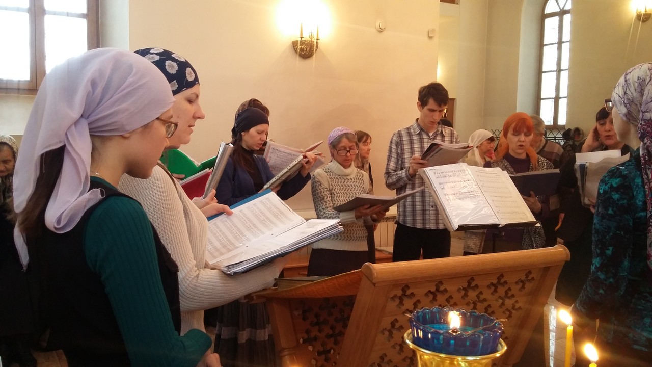 Любительский хор храма Мефодия и Кирилла в Саратове, 2018 год