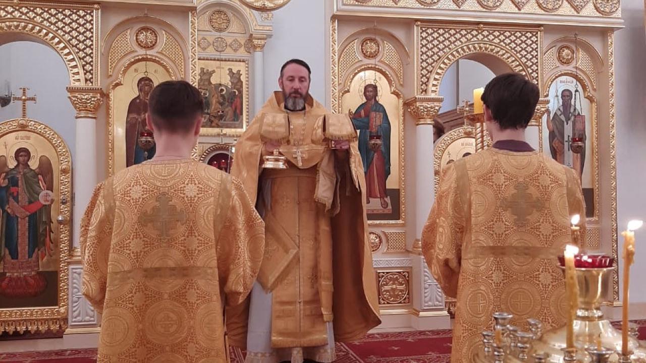 Священник Кирилл Краснощёков, Саратов