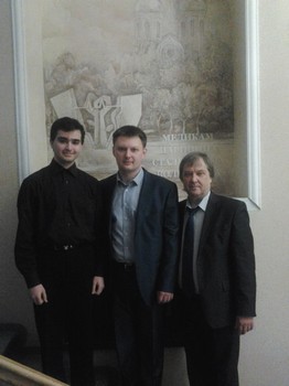 Борис Зозуля с правнуком отца Александра Сергеем Краюшкиным и внуком отца Александра Сергеем Краюшкиным