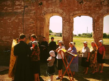 Первая за последние 82 года Божественная литургия в храме села Невежкино